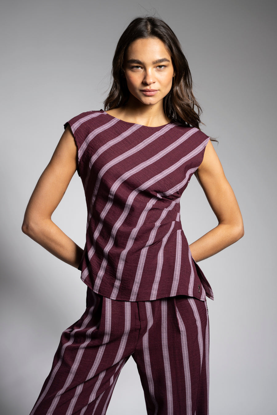 BLUSA CARMIN burdeo