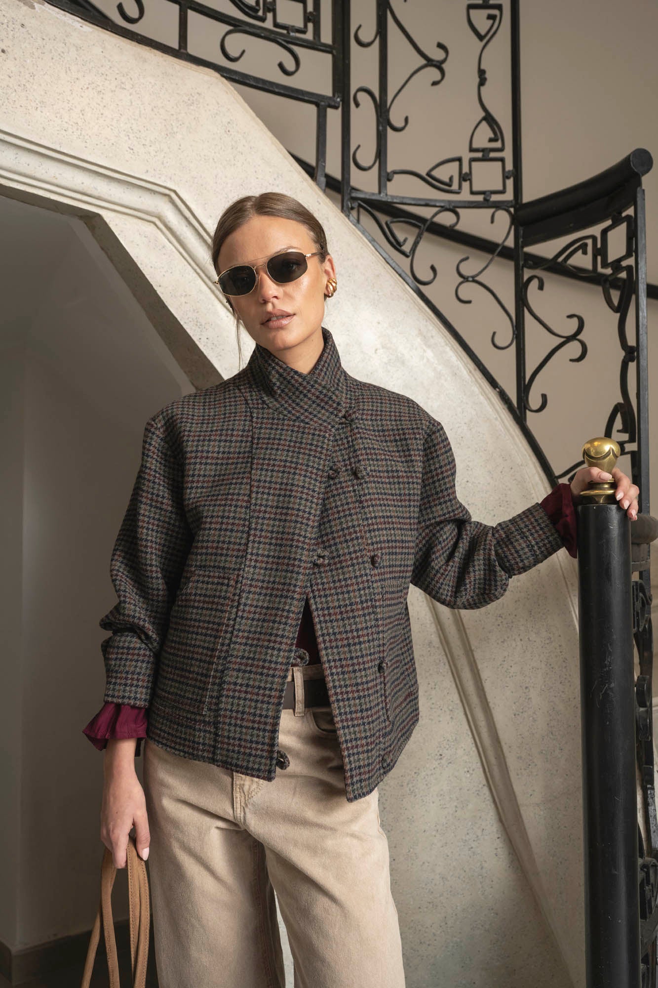 CHAQUETA DELFINA gris