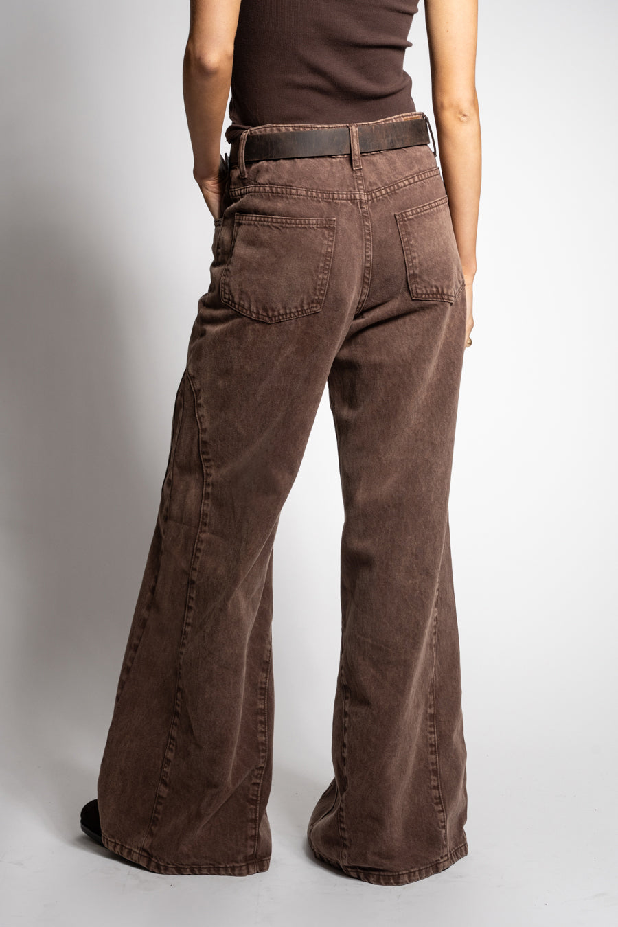 JEANS PALAZZO TIRO ALTO BERNARDA café