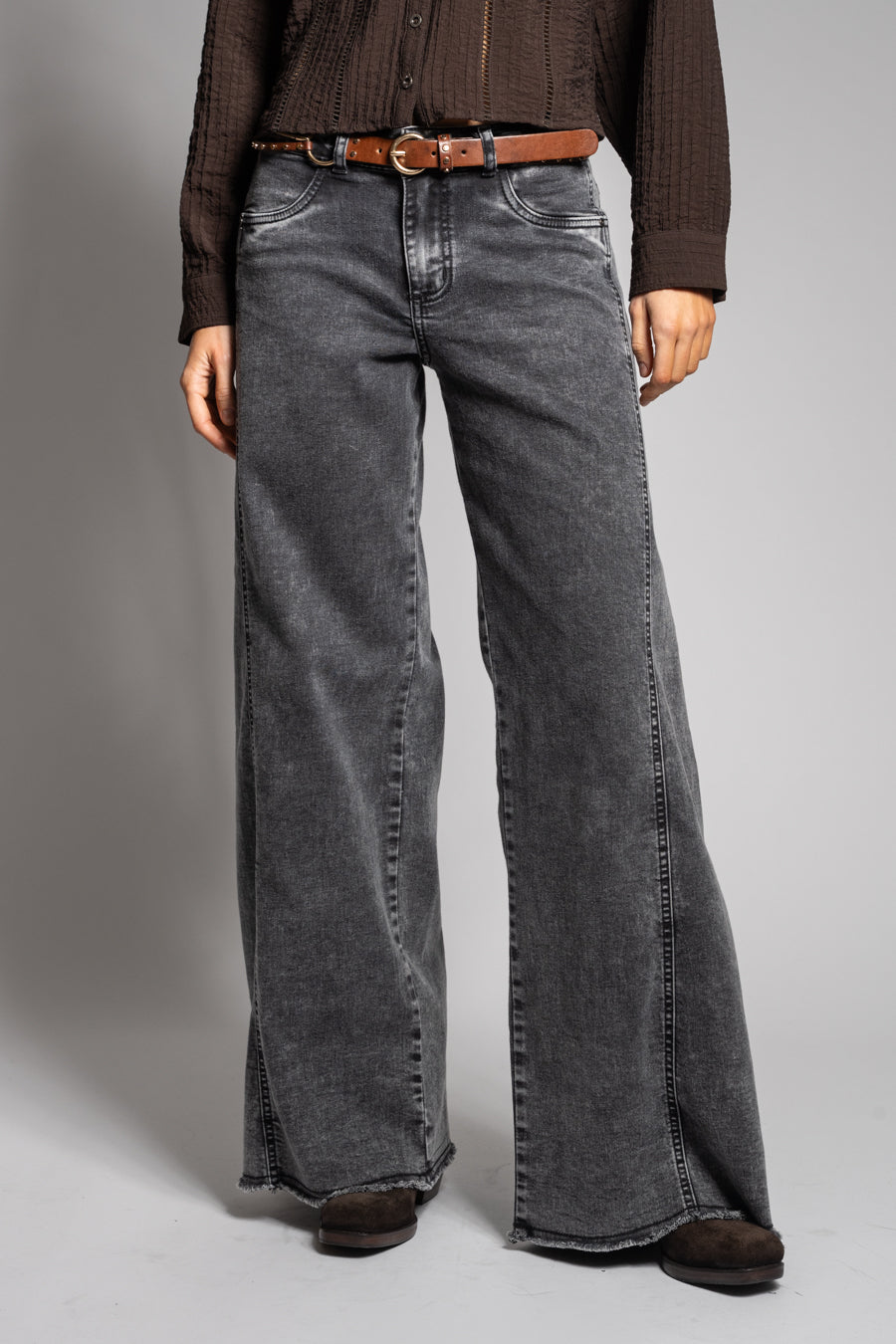 JEANS PALAZZO TIRO MEDIO ANNA gris gravillado