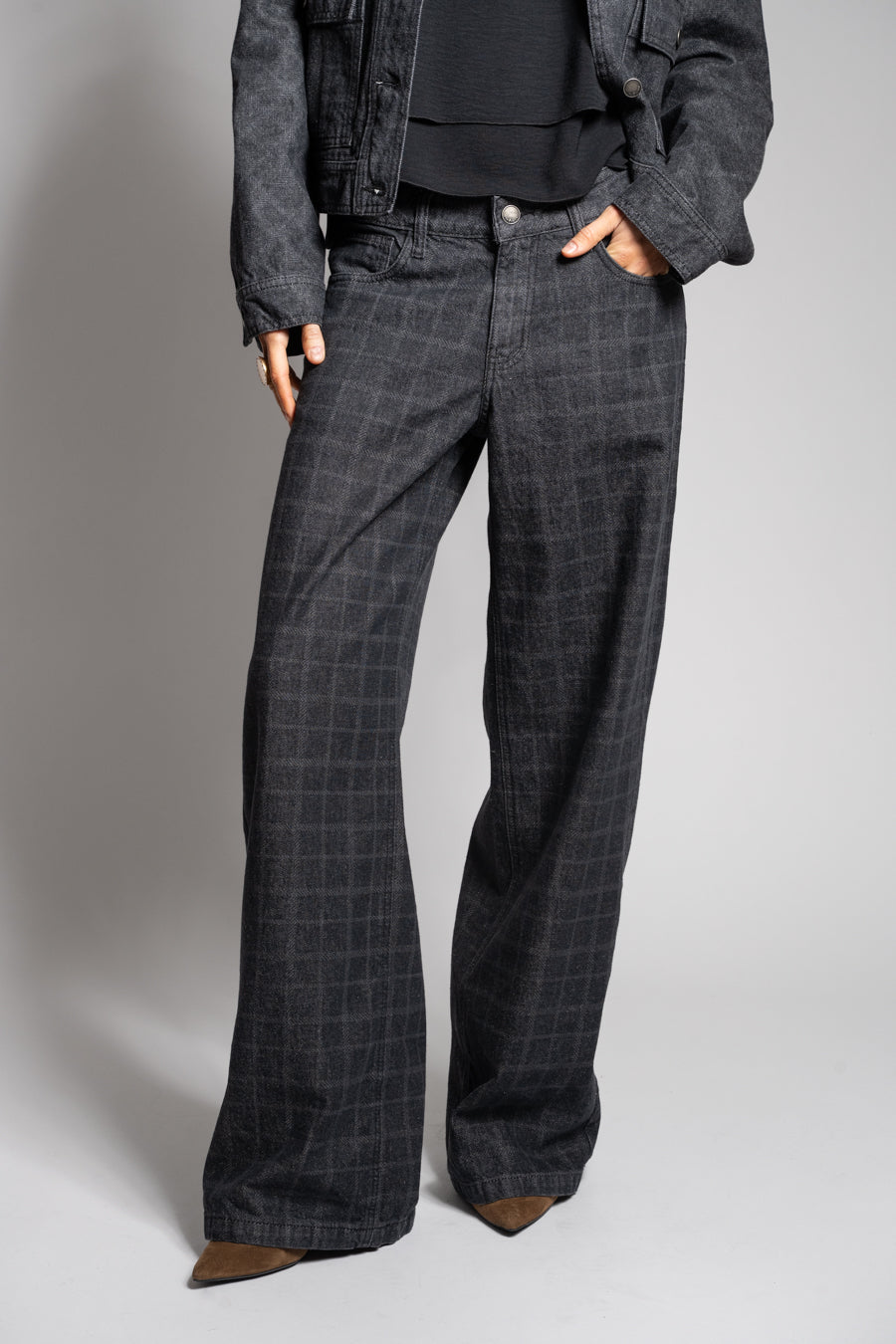 JEANS WIDE LEG JOSEFA CHECKS TIRO BAJO marengo