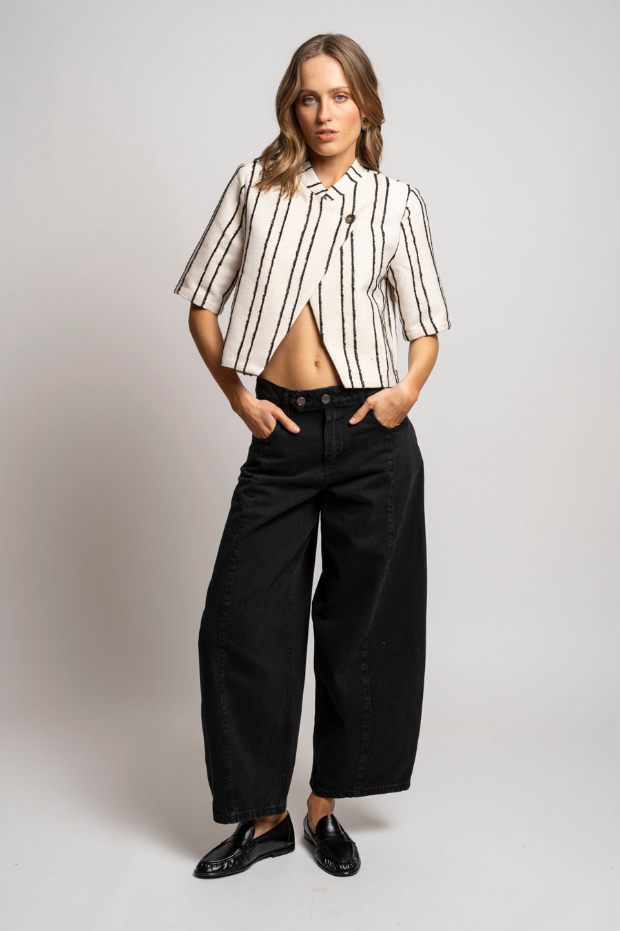 JEANS MUJER BARREL TIRO MEDIO ISIDORA negro