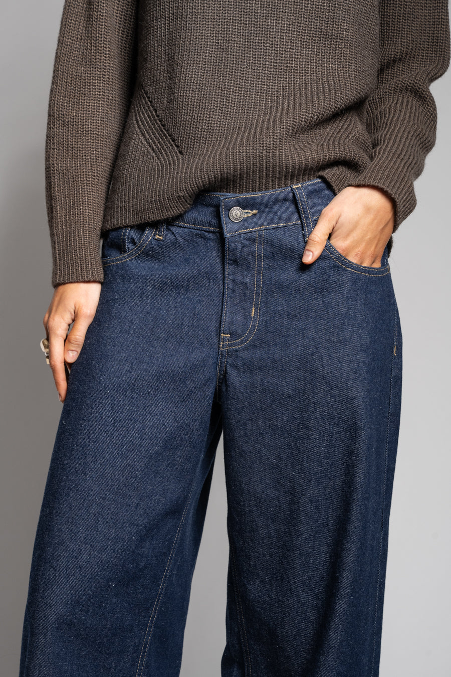 JEANS WIDE LEG JOSEFA TIRO BAJO azul r