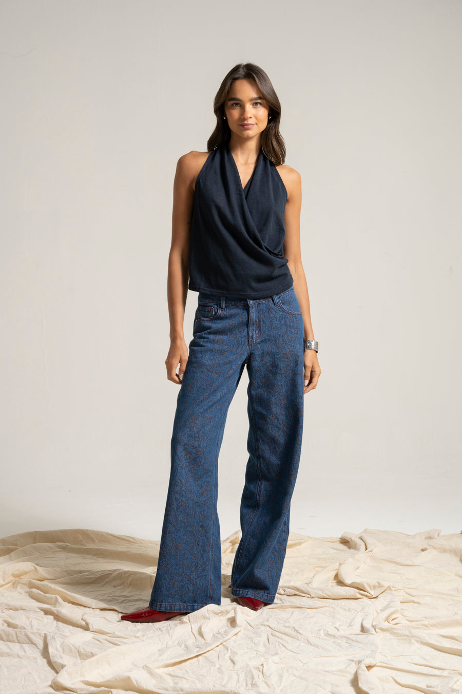 JEANS MUJER WIDE LEG TIRO BAJO JOSEFA flores p