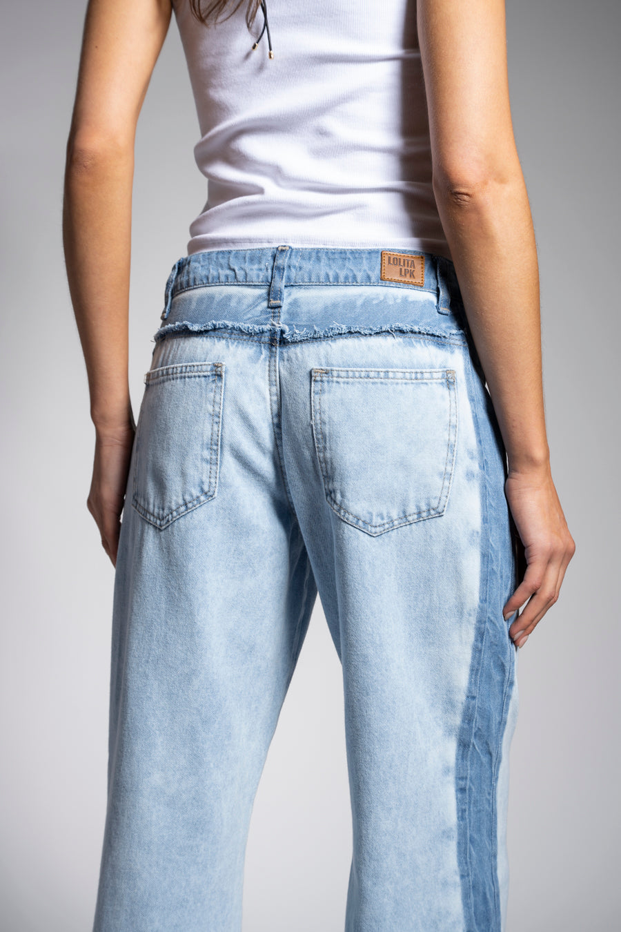 JEANS MUJER RENATA RECTO TIRO BAJO celeste