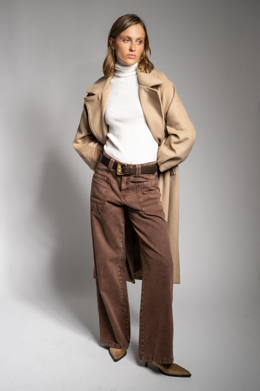 JEANS WIDE LEG TIRO ALTO TALI café