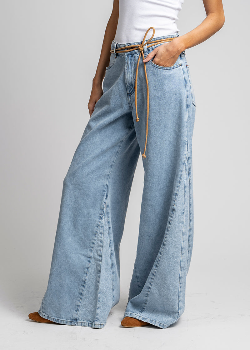 JEANS PALAZZO TIRO ALTO BERNARDA celeste