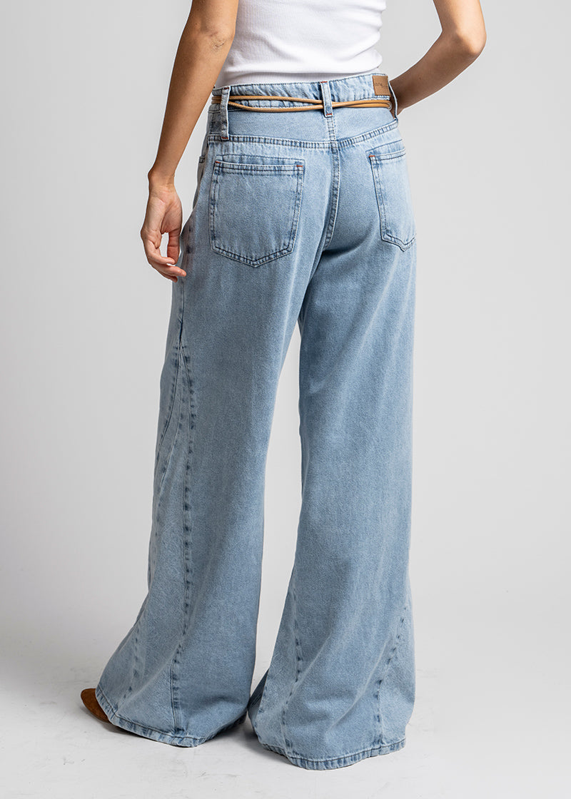 JEANS PALAZZO TIRO ALTO BERNARDA celeste