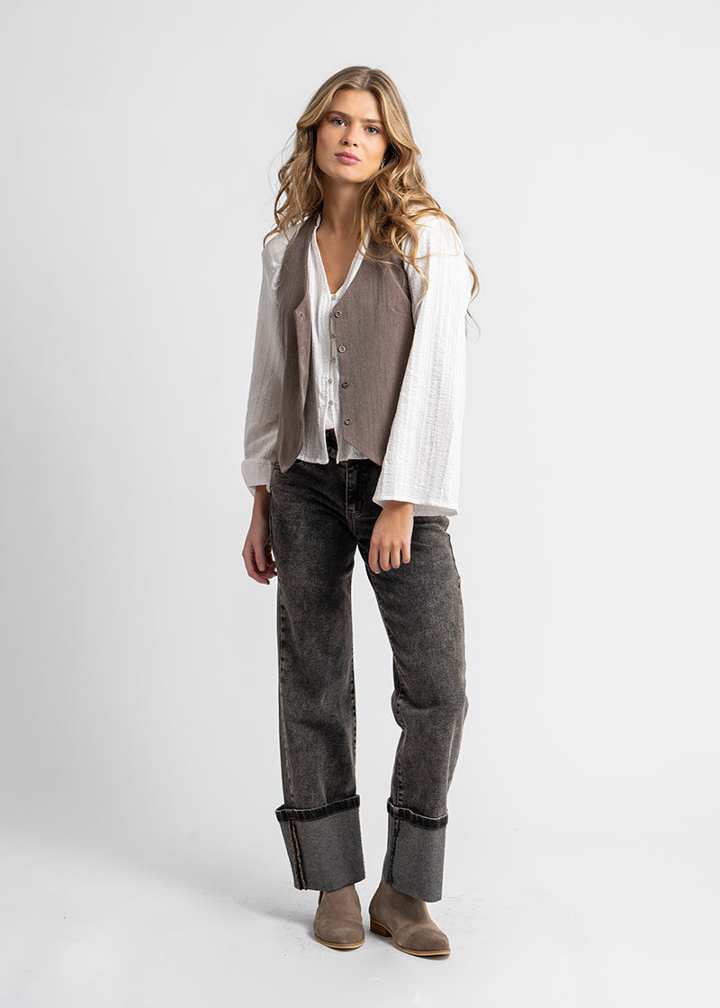 JEANS RECTO TIRO MEDIO CLARA gris