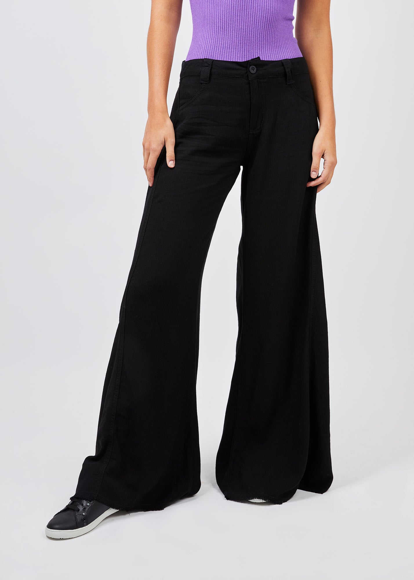 PANTALÓN ANNA TA Lino Tiro Alto negro