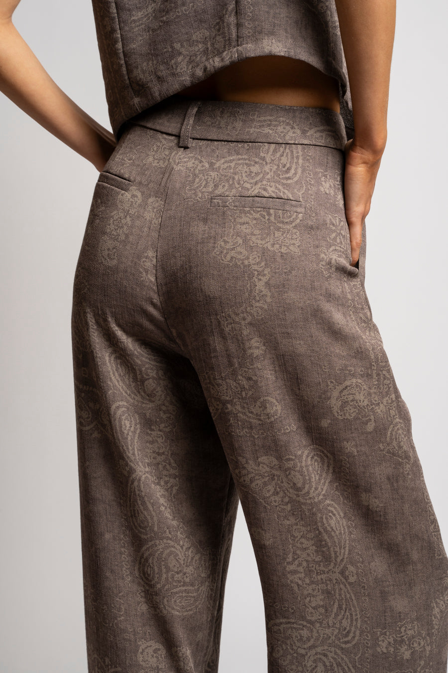 PANTALÓN MIKA café