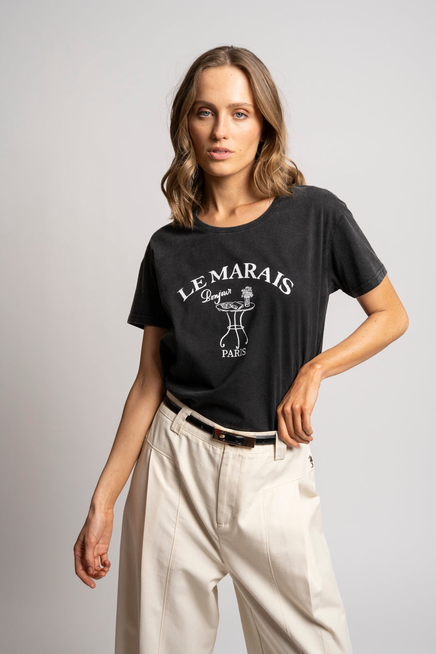 POLERA LE MARAIS grafito