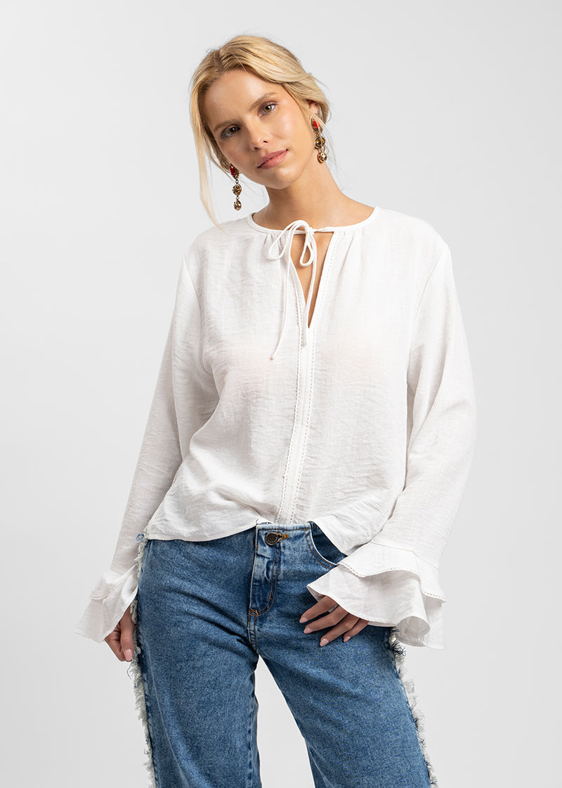 BLUSA FLOR blanco