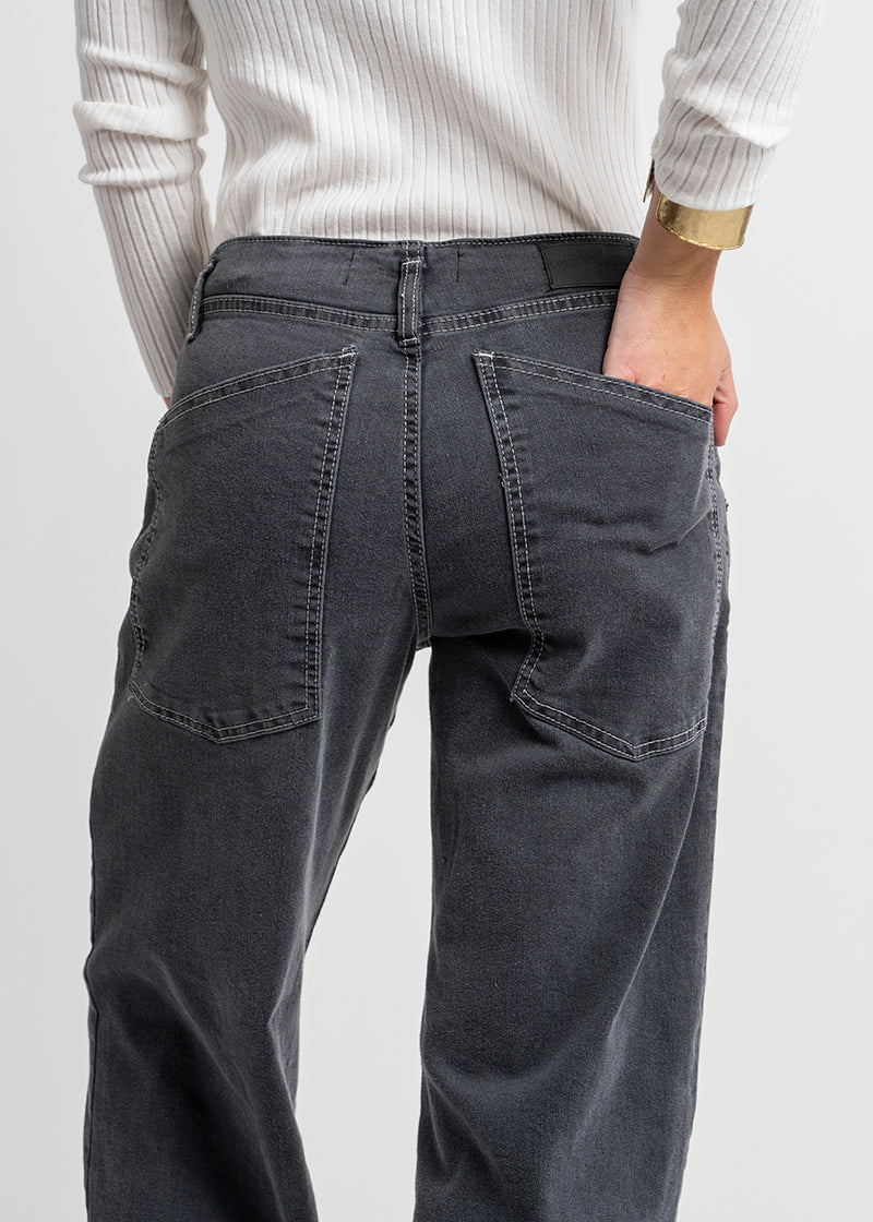JEANS MARÍA gris gravillado