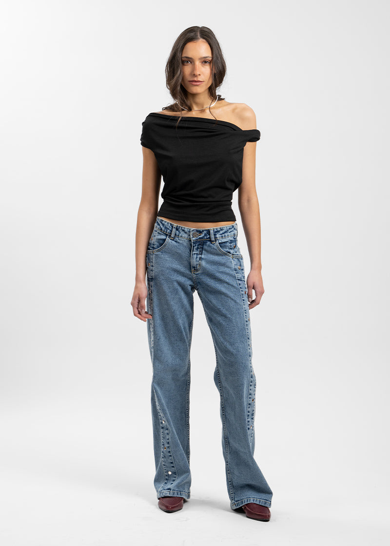 JEANS ZENDA tachas celeste