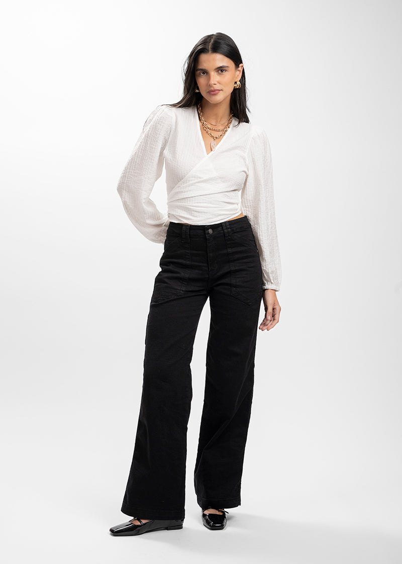 JEANS RECTO TIRO ALTO AME negro