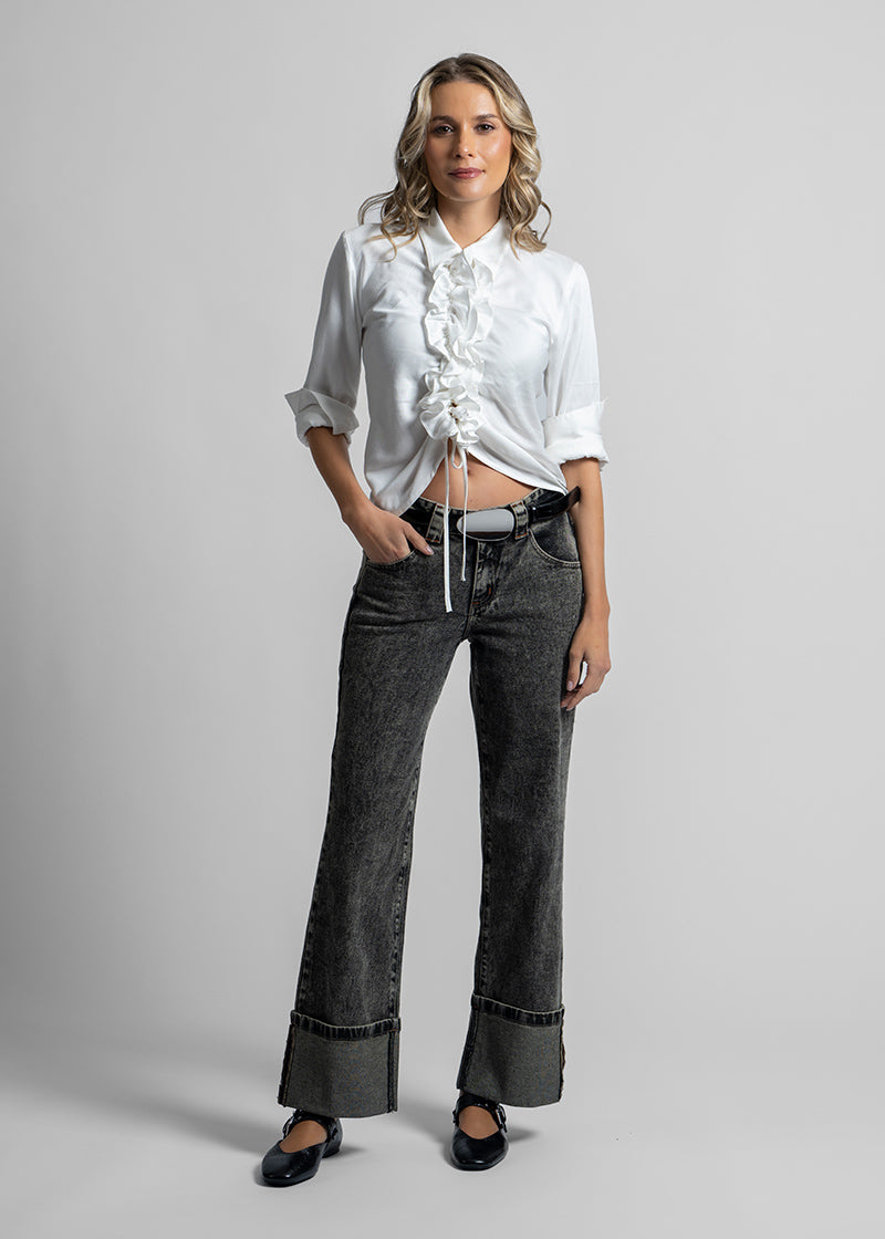 JEANS RECTO TIRO MEDIO CLARA gris