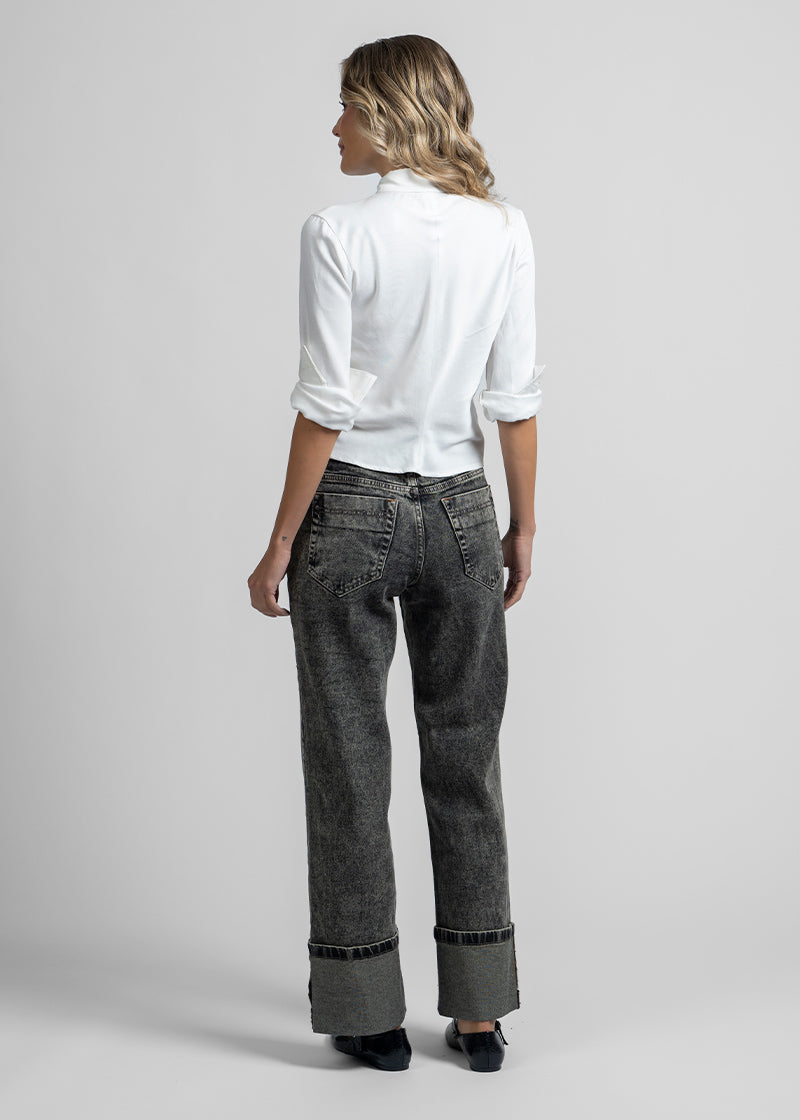 JEANS RECTO TIRO MEDIO CLARA gris