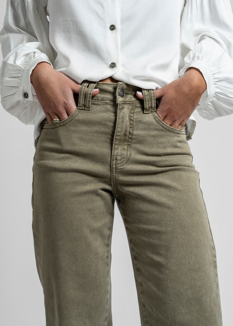 JEANS RECTO TIRO ALTO FRANCA verde