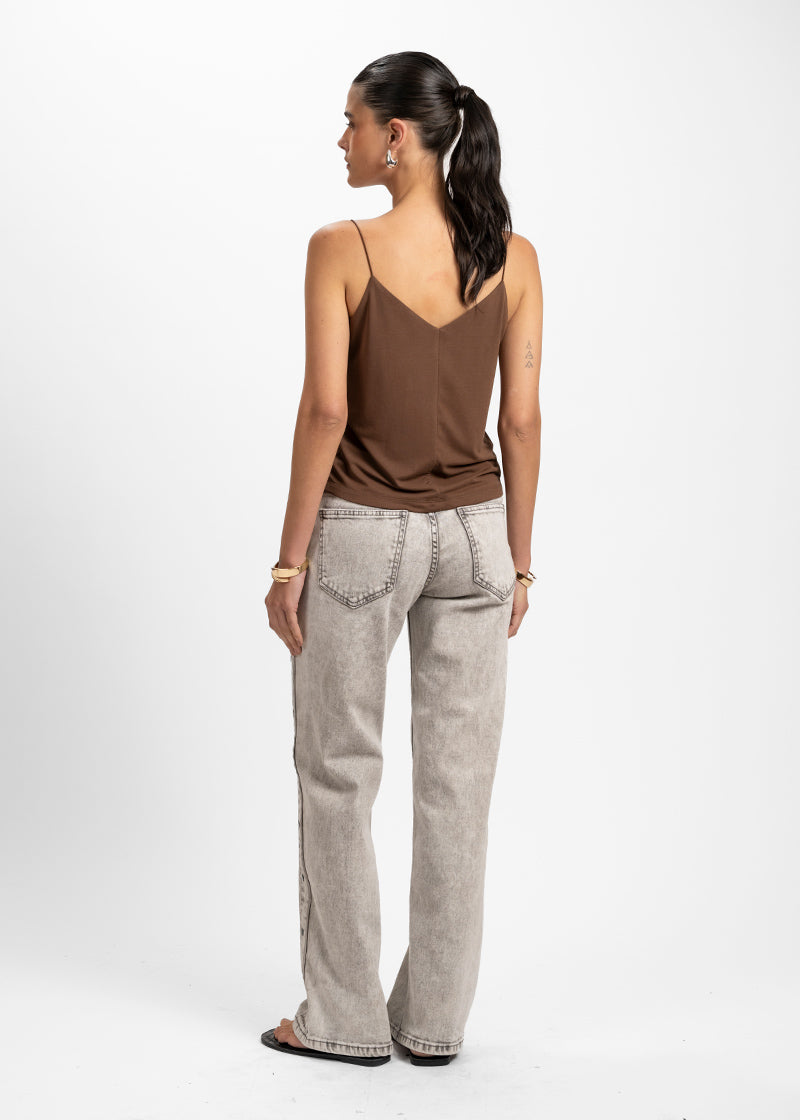 JEANS ZENDA RECTO TIRO MEDIO gris