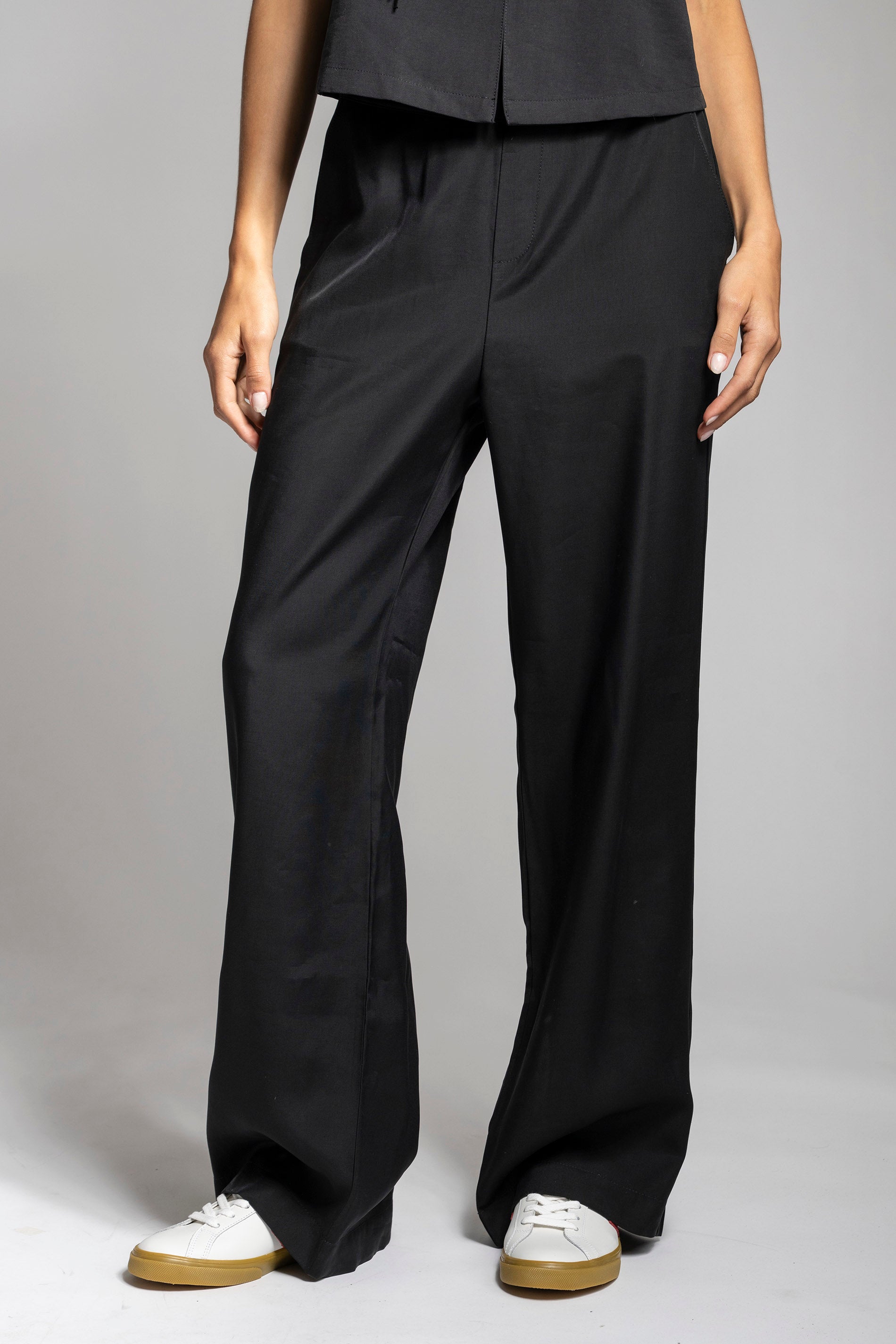 PANTALÓN NOVA negro