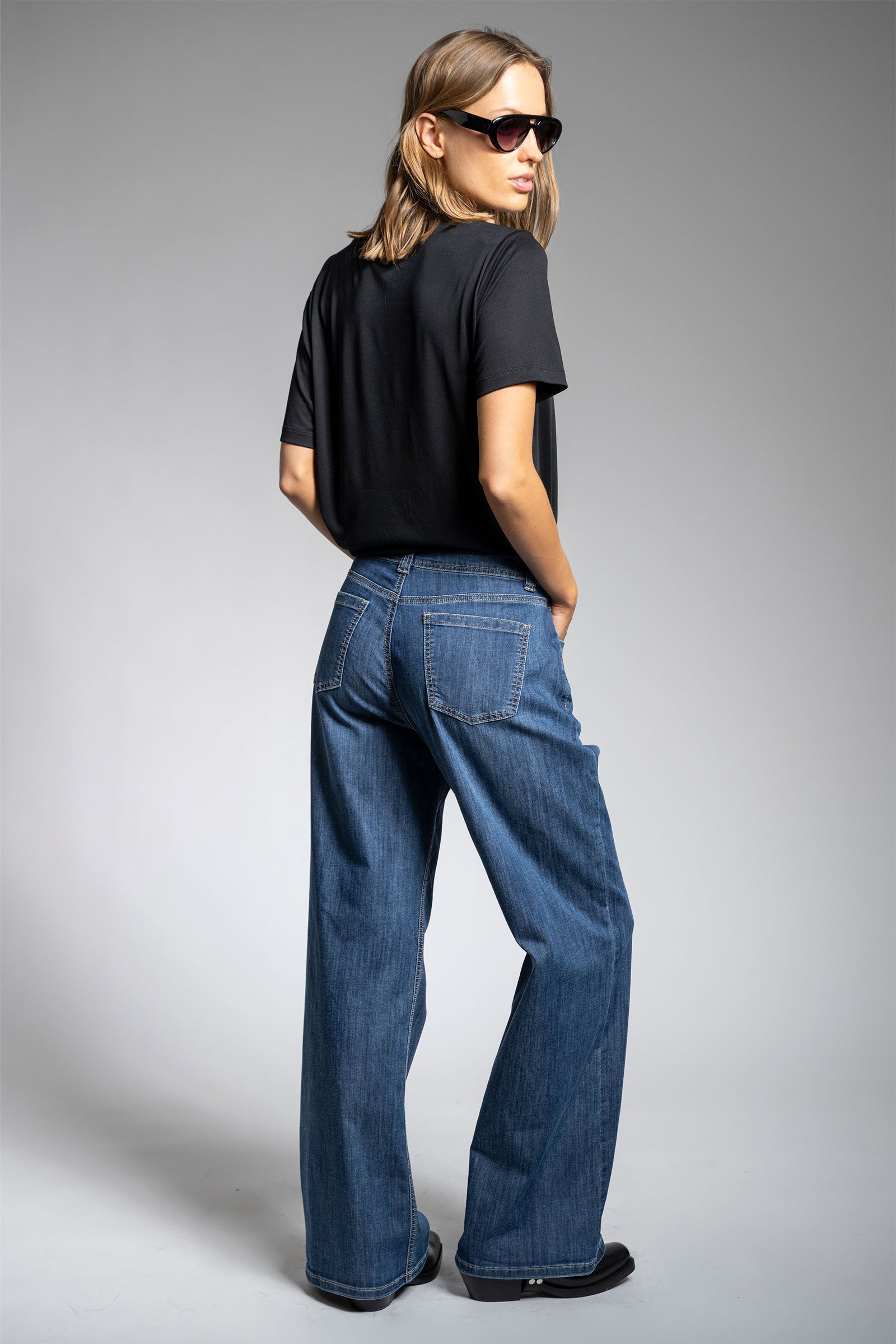 JEANS RECTO TIRO MEDIO OLIMPIA azul