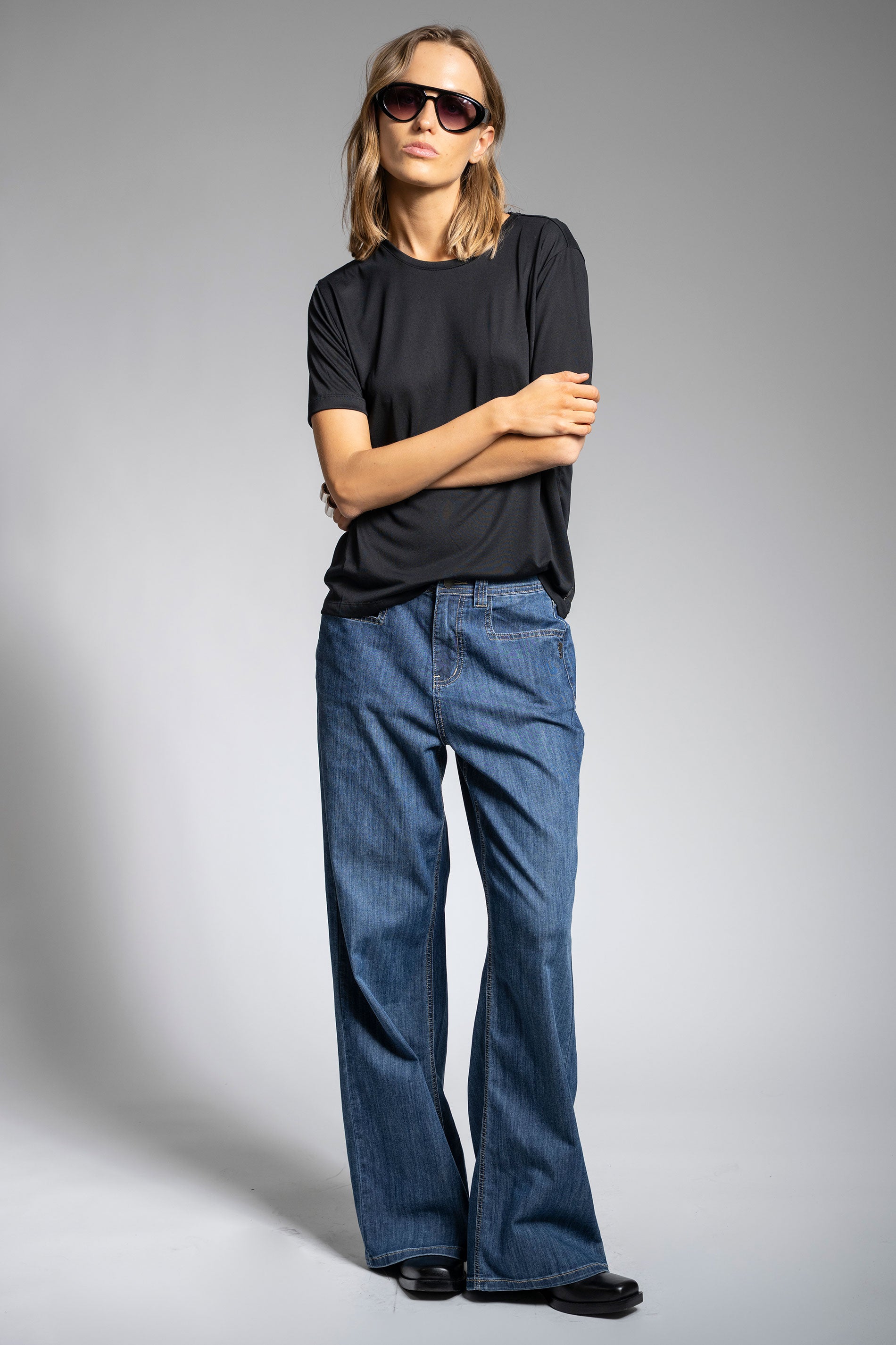 JEANS RECTO TIRO MEDIO OLIMPIA azul