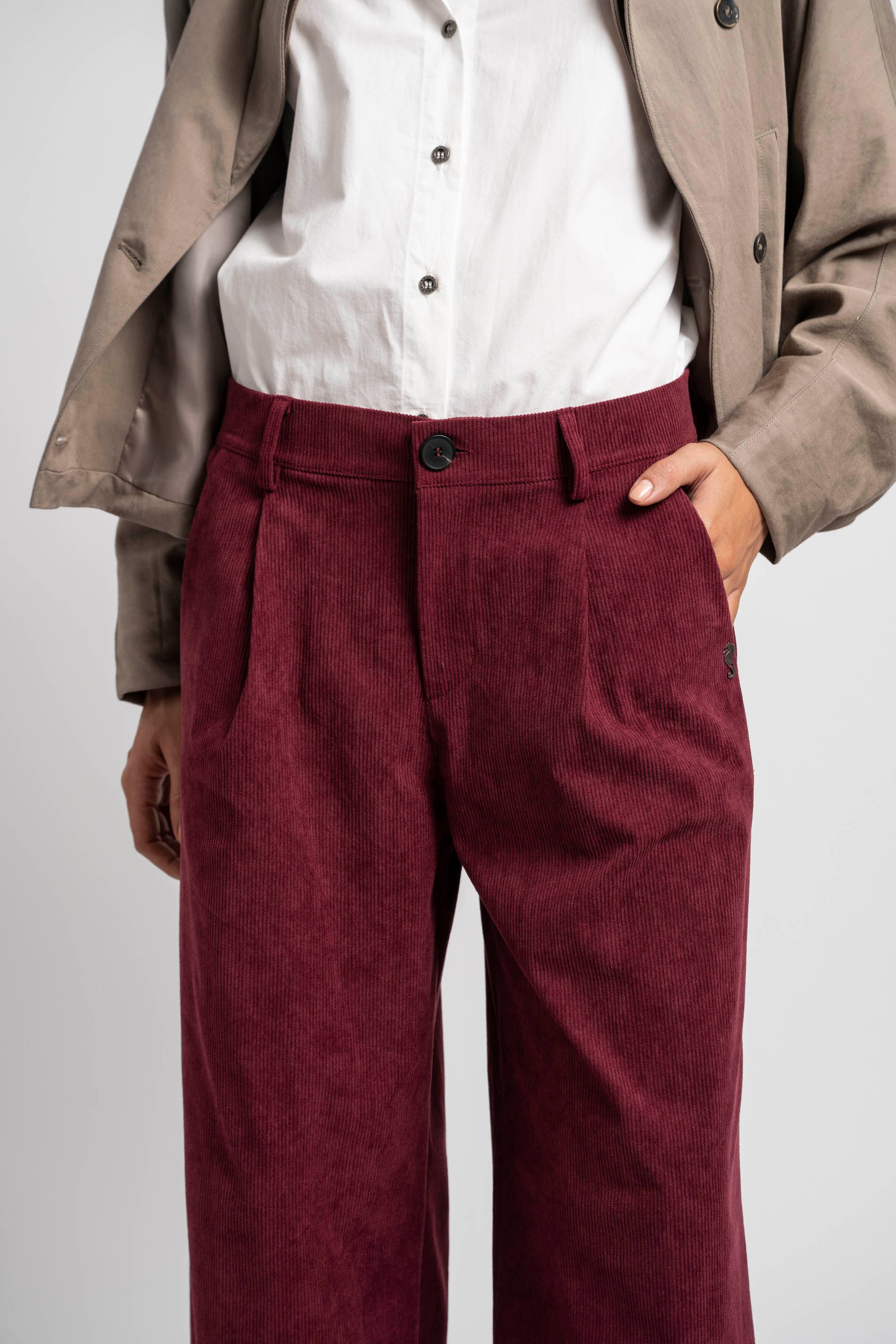 PANTALÓN VELLUTO burdeo