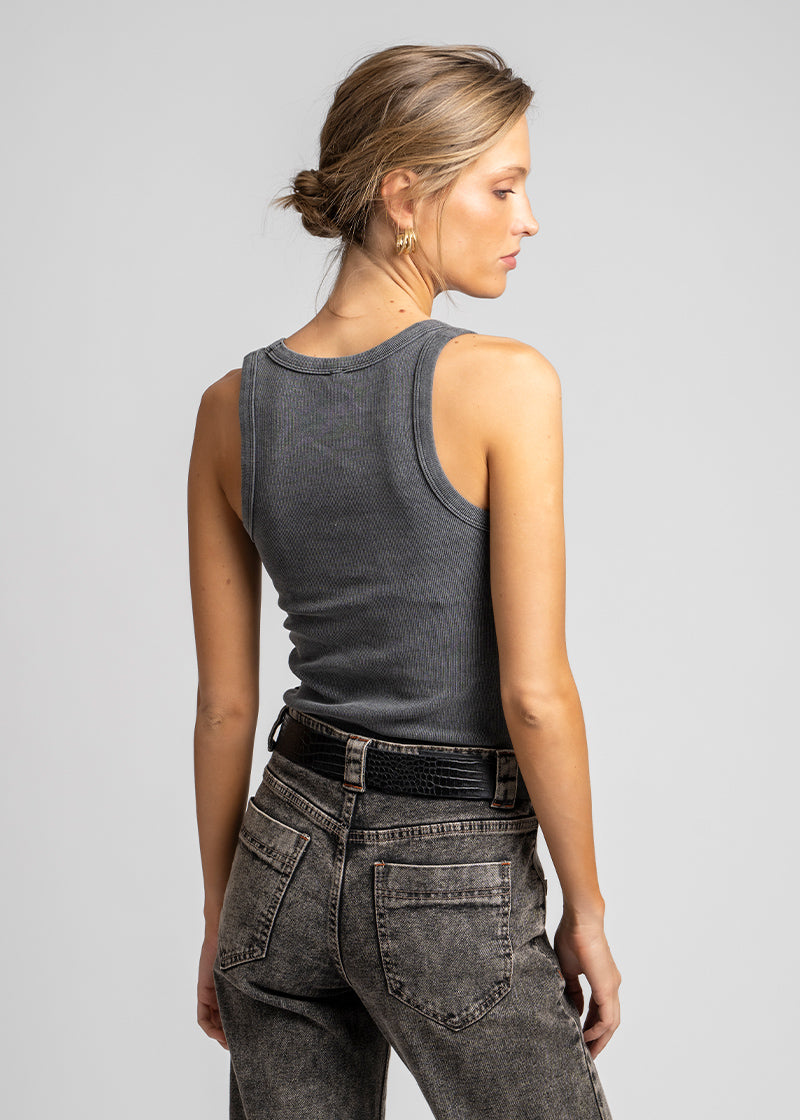 POLERA MARU V grafito