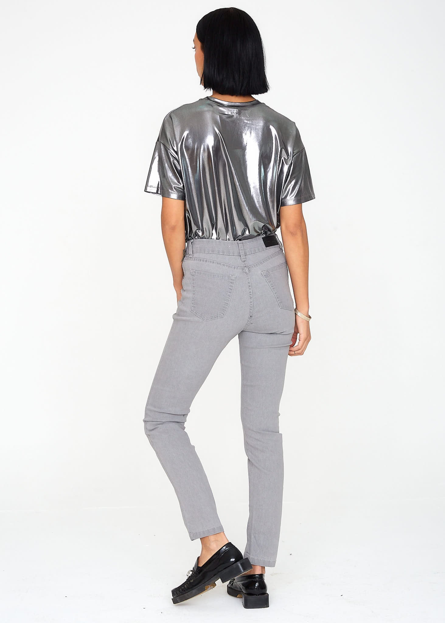 JEANS SKINNY TIRO MEDIO DANA B gris