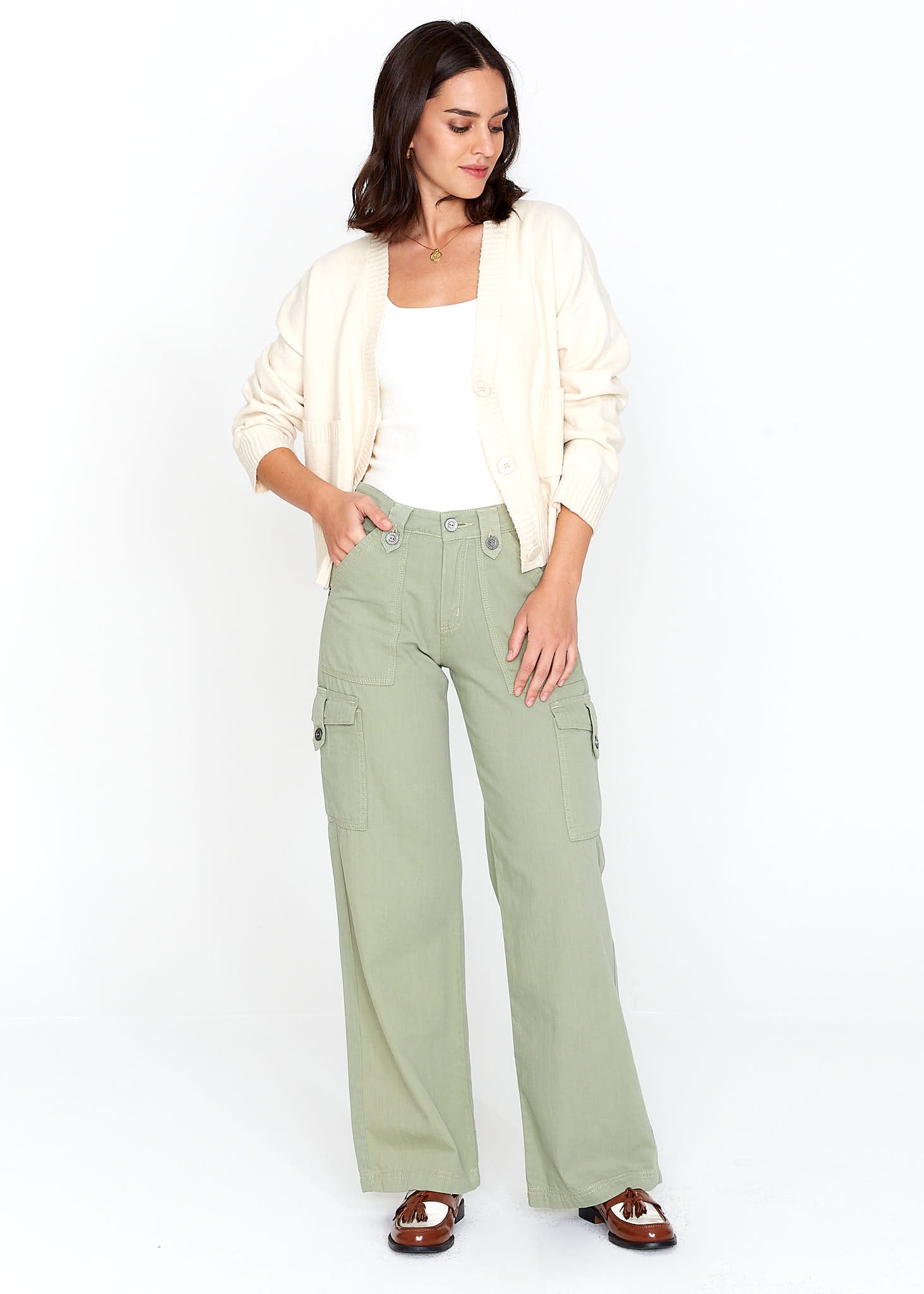 JEANS CARGO TIRO ALTO JUANA verde