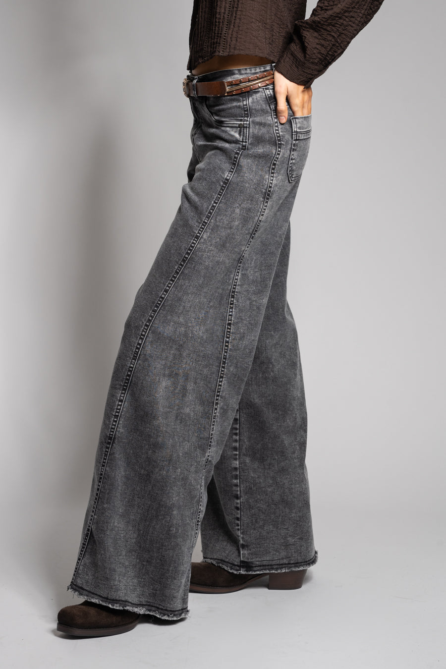 JEANS PALAZZO TIRO MEDIO ANNA gris gravillado