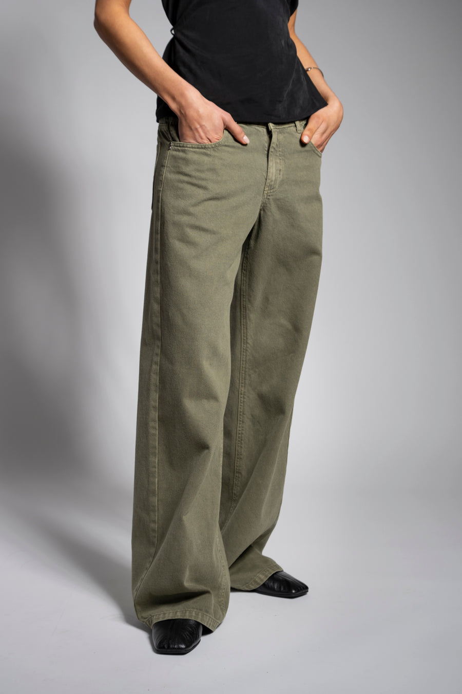 JEANS WIDE LEG JOSEFA TIRO BAJO verde