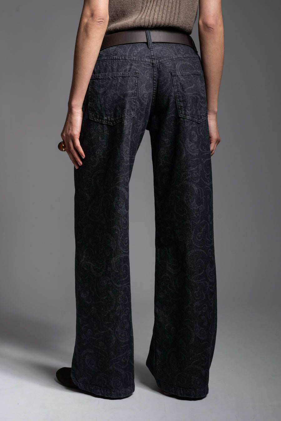 JEANS JOSEFA WIDE LEG TIRO BAJO PAISLEY marengo