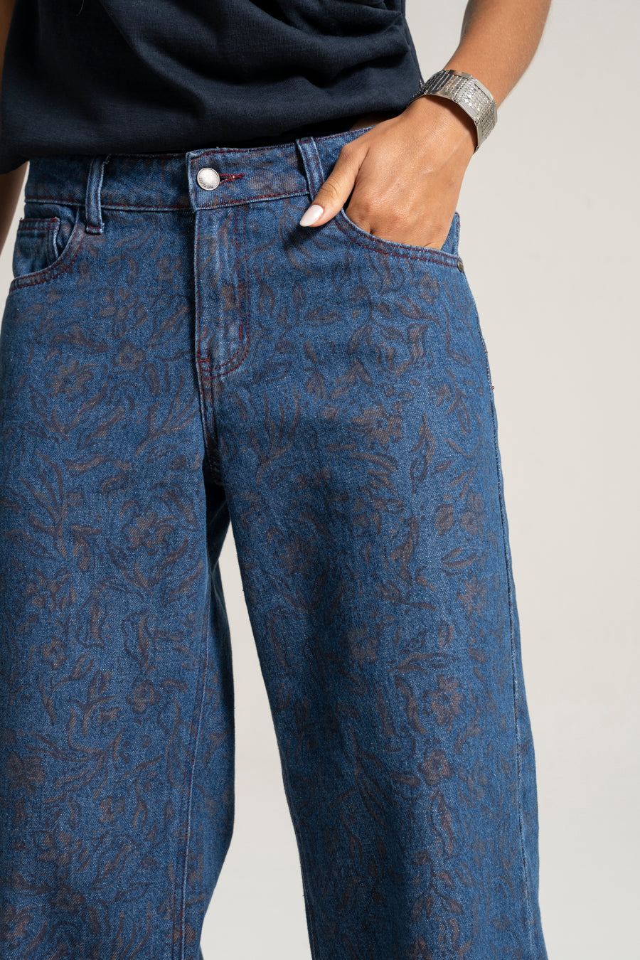 JEANS MUJER WIDE LEG TIRO BAJO JOSEFA flores p