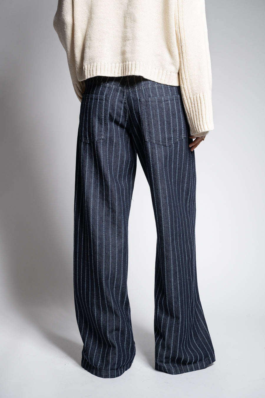 JEANS WIDE LEG JOSEFA RAYAS TIRO BAJO azul r