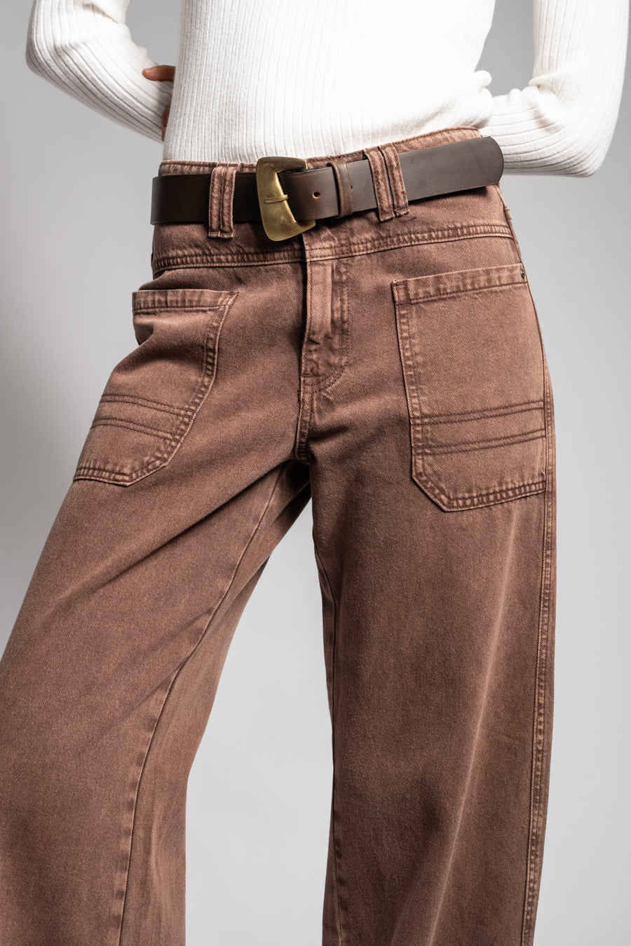 JEANS WIDE LEG TIRO ALTO TALI café