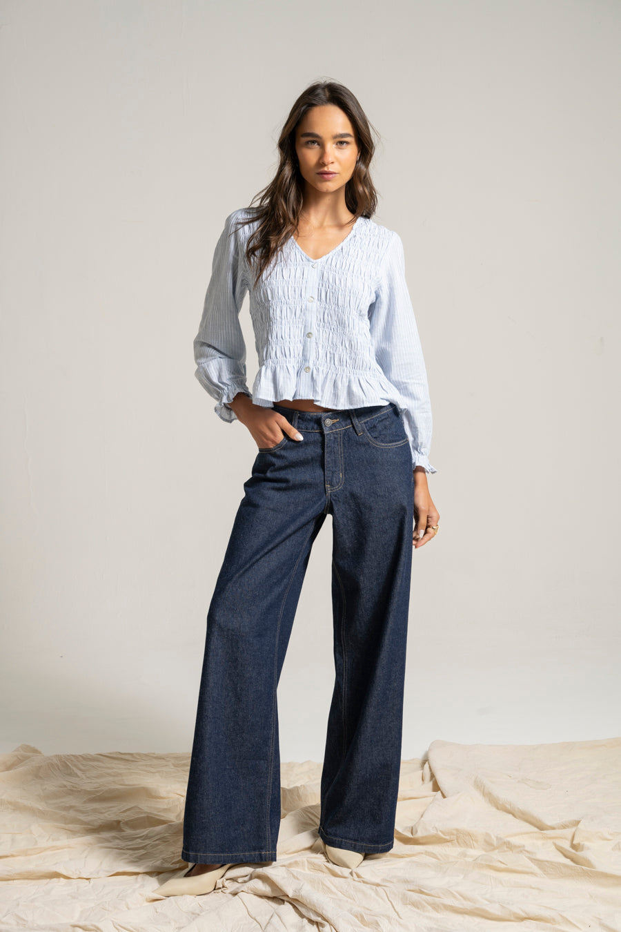 JEANS MUJER WIDE LEG TIRO BAJO JOSEFA azul r