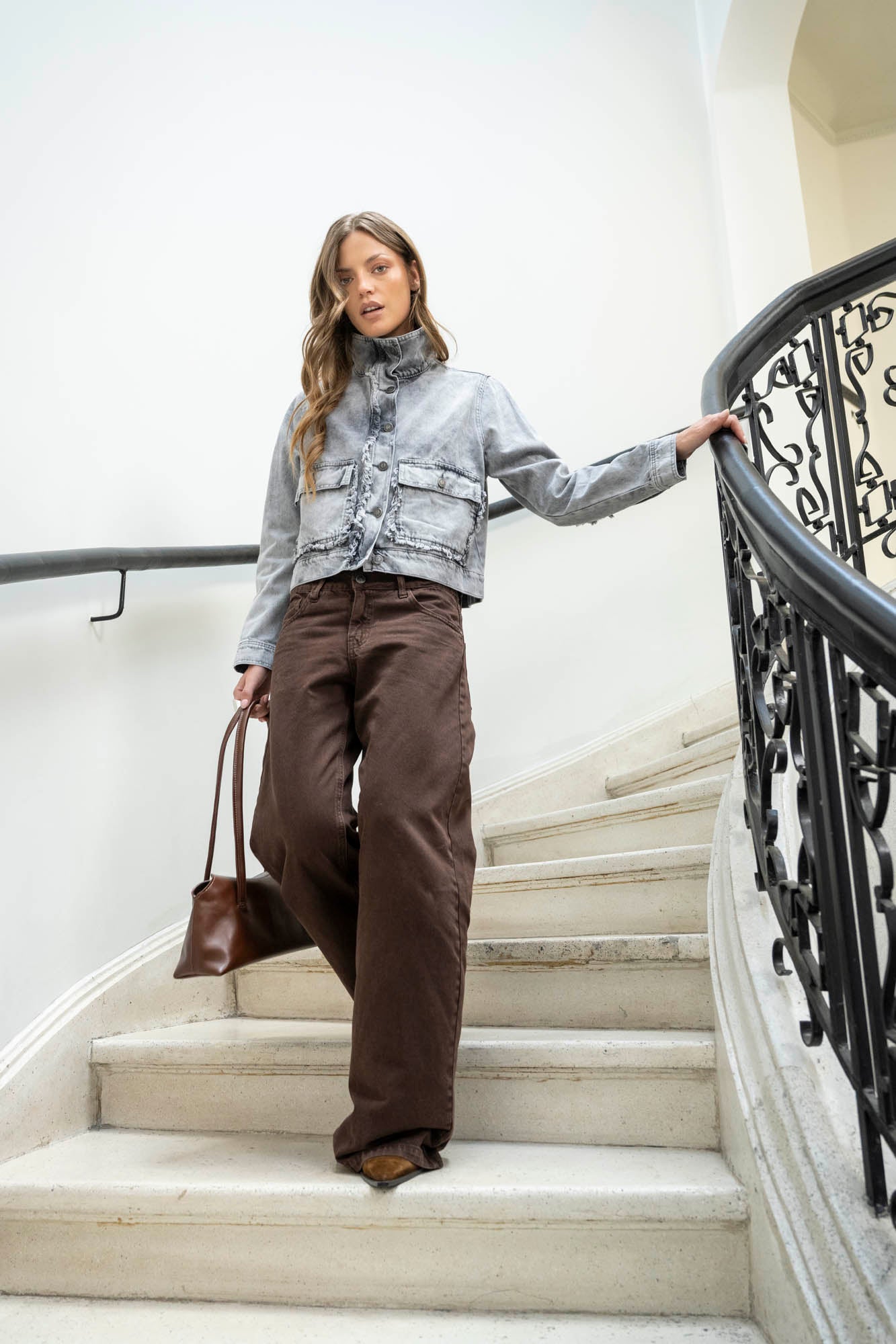 JEANS WIDE LEG JOSEFA TIRO BAJO café