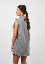 BLAZER SIN MANGAS SELENA gris