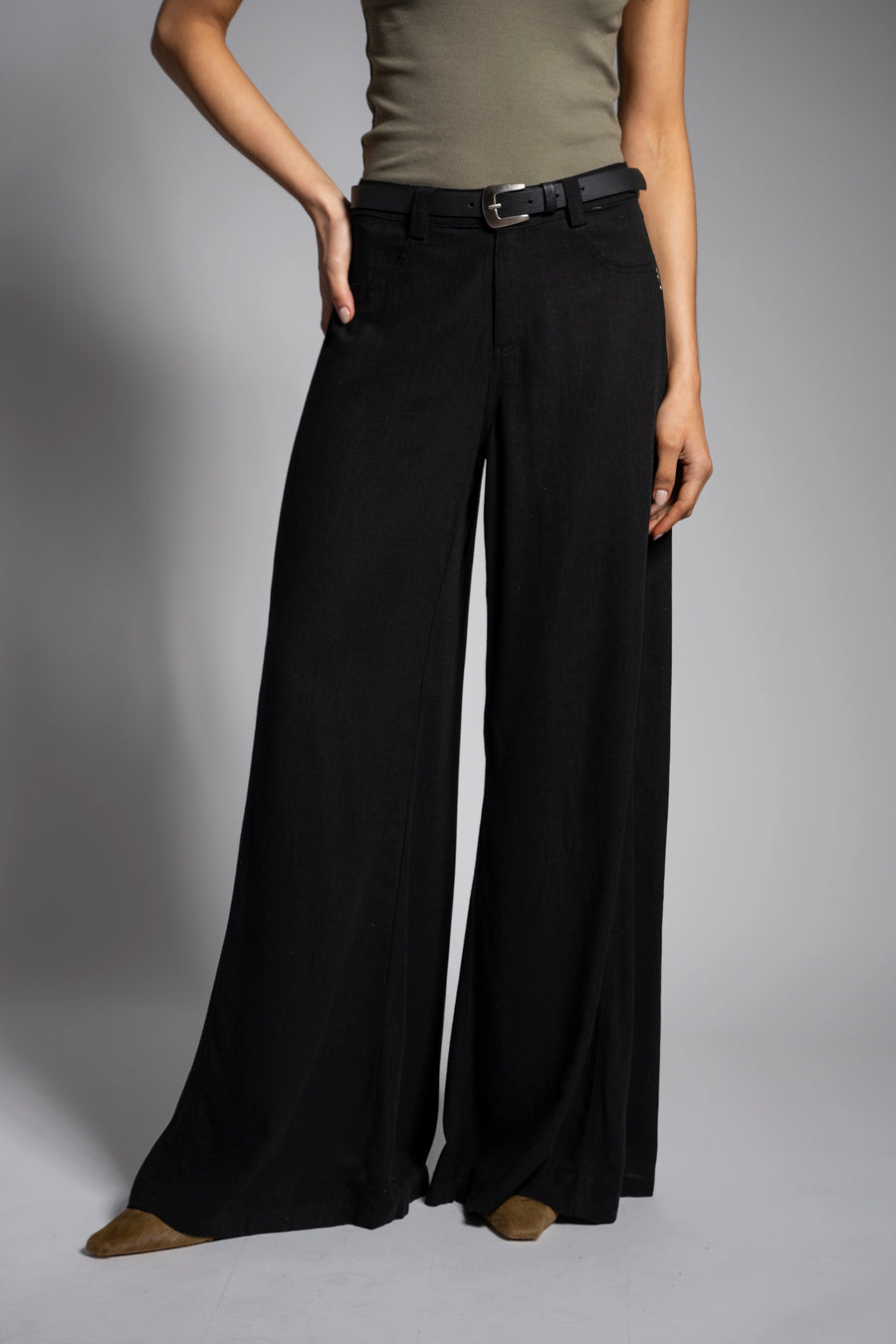 PANTALÓN ANNA TA Lino Tiro Alto negro