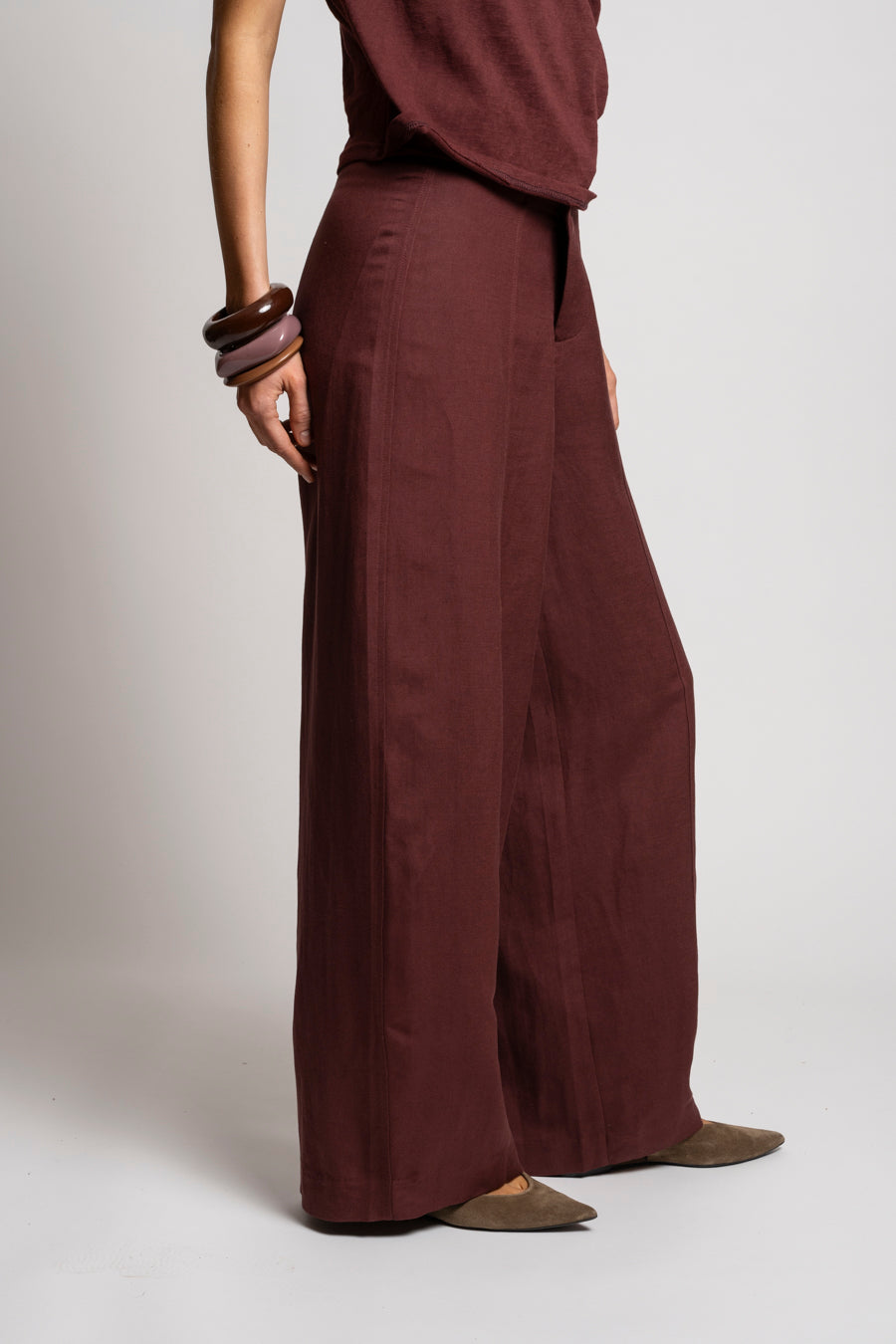 PANTALÓN CARINO vino