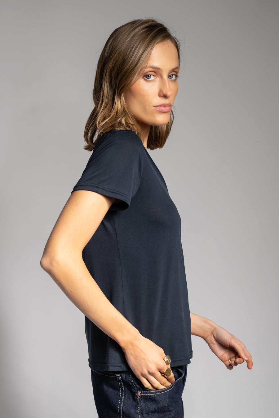 POLERA CLARA azul marino