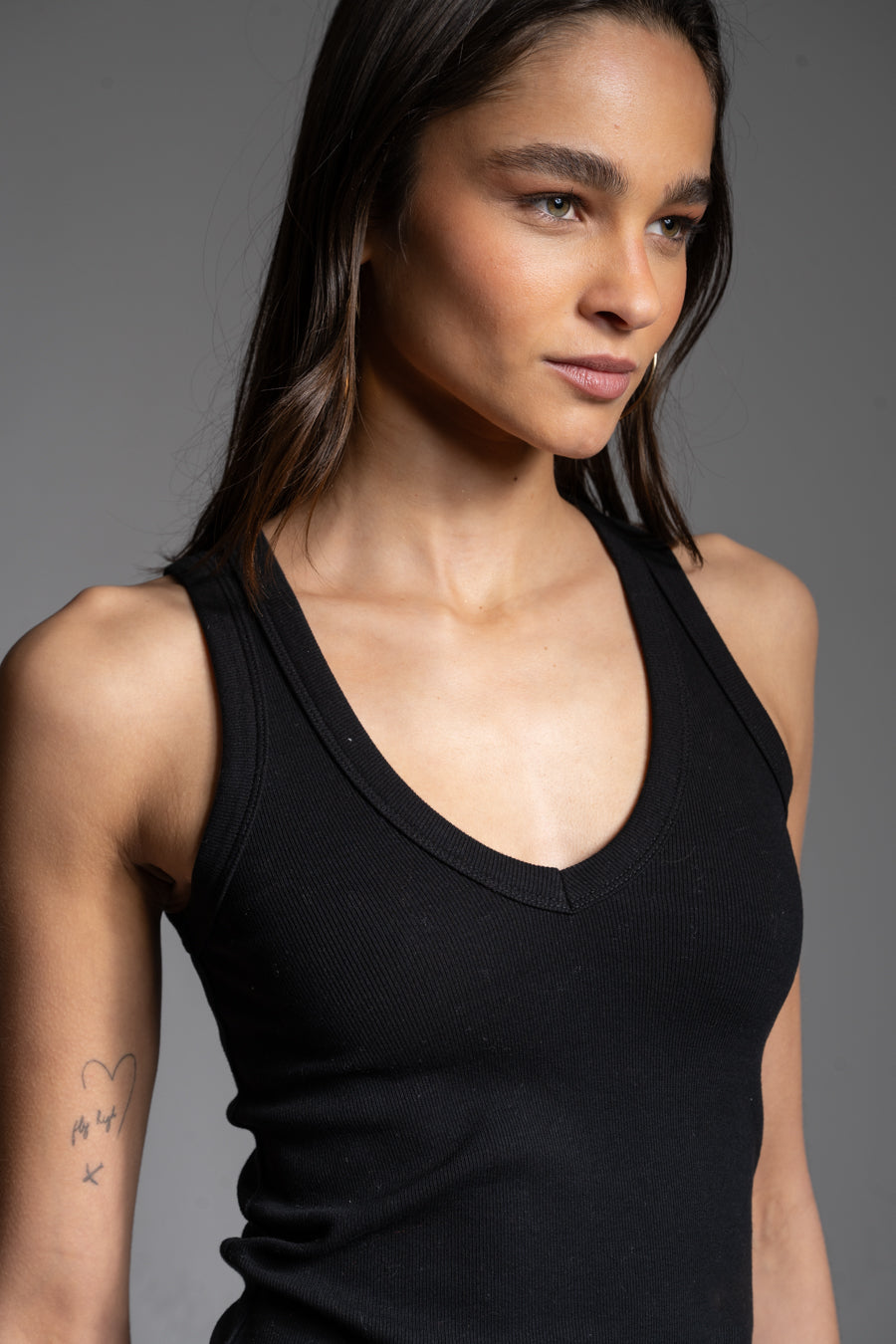 POLERA MARU V negro - S