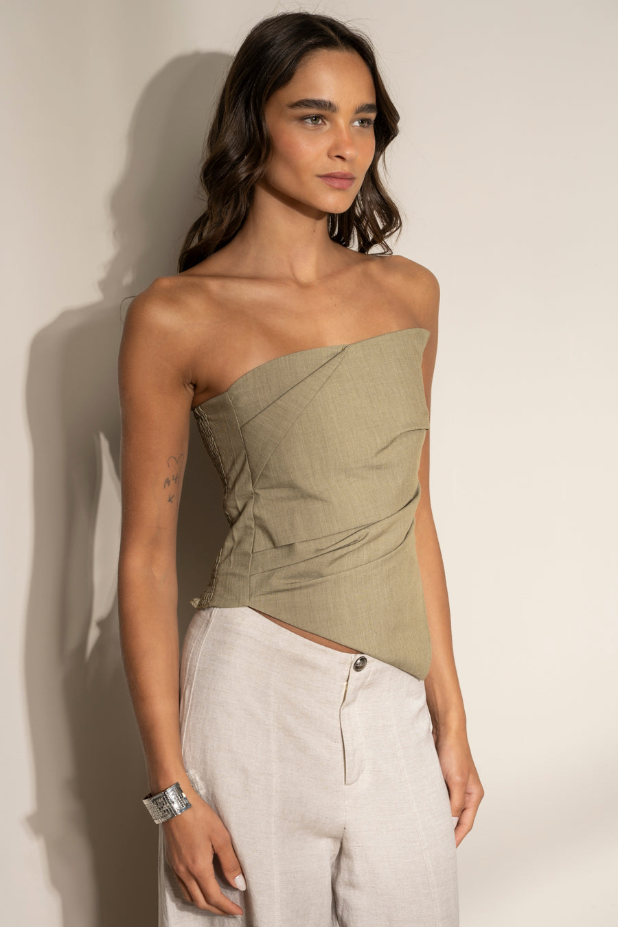 STRAPLESS DELFINA verde
