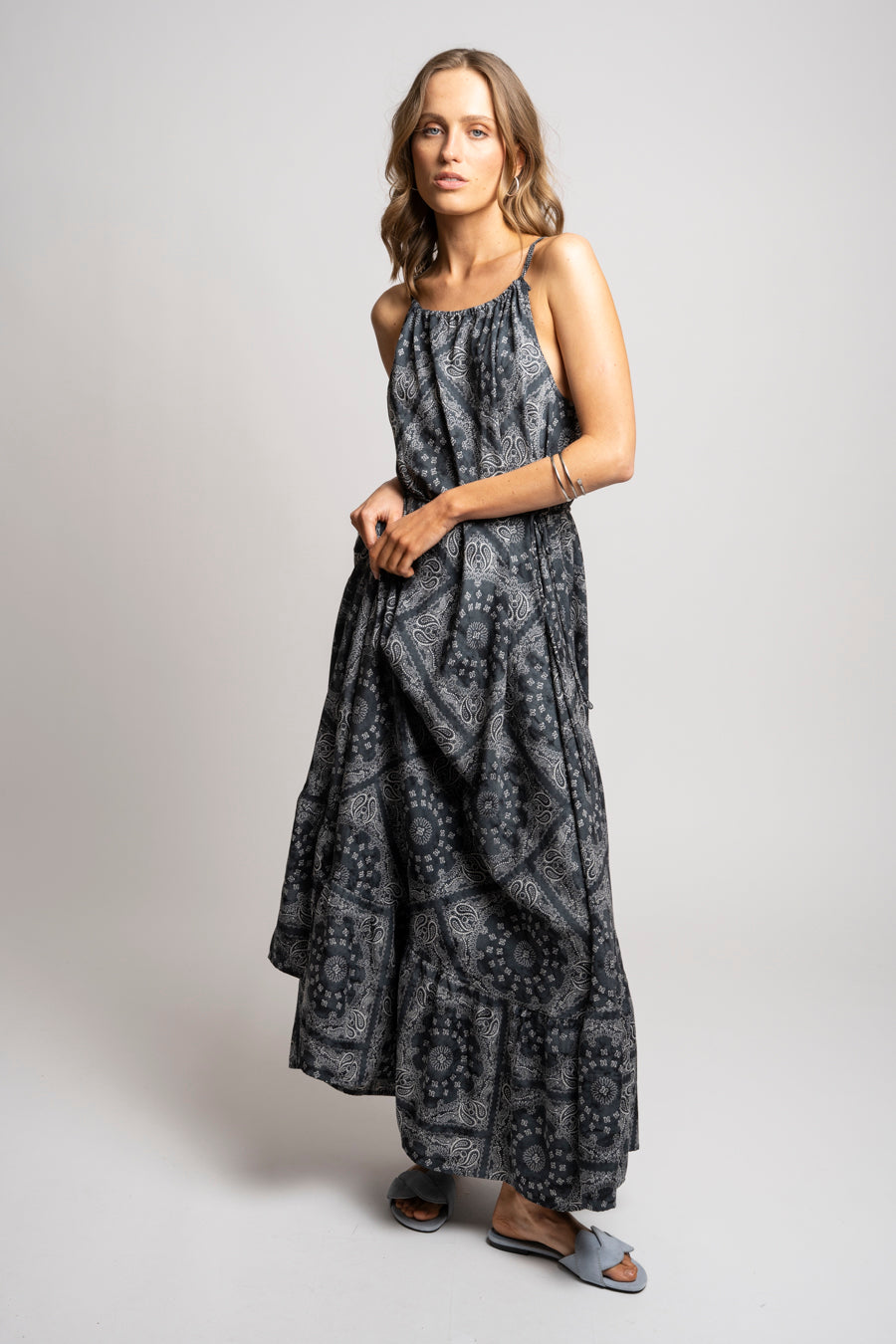 VESTIDO JACINTA grafito