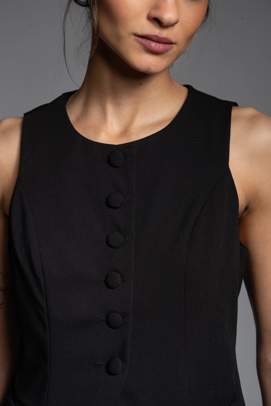 VEST IRENE negro
