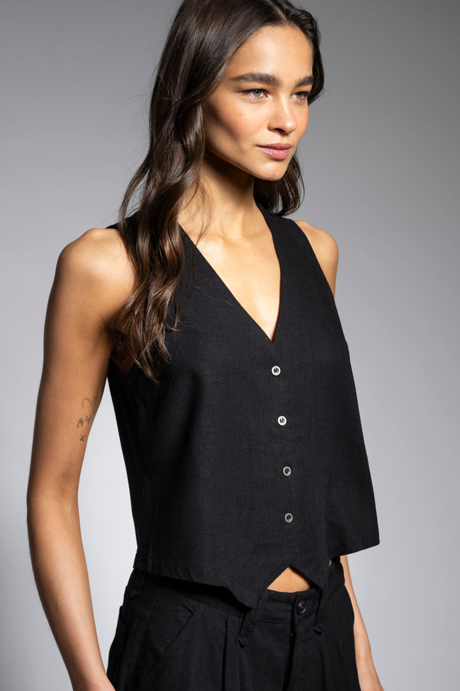 VEST PIPA Lino negro
