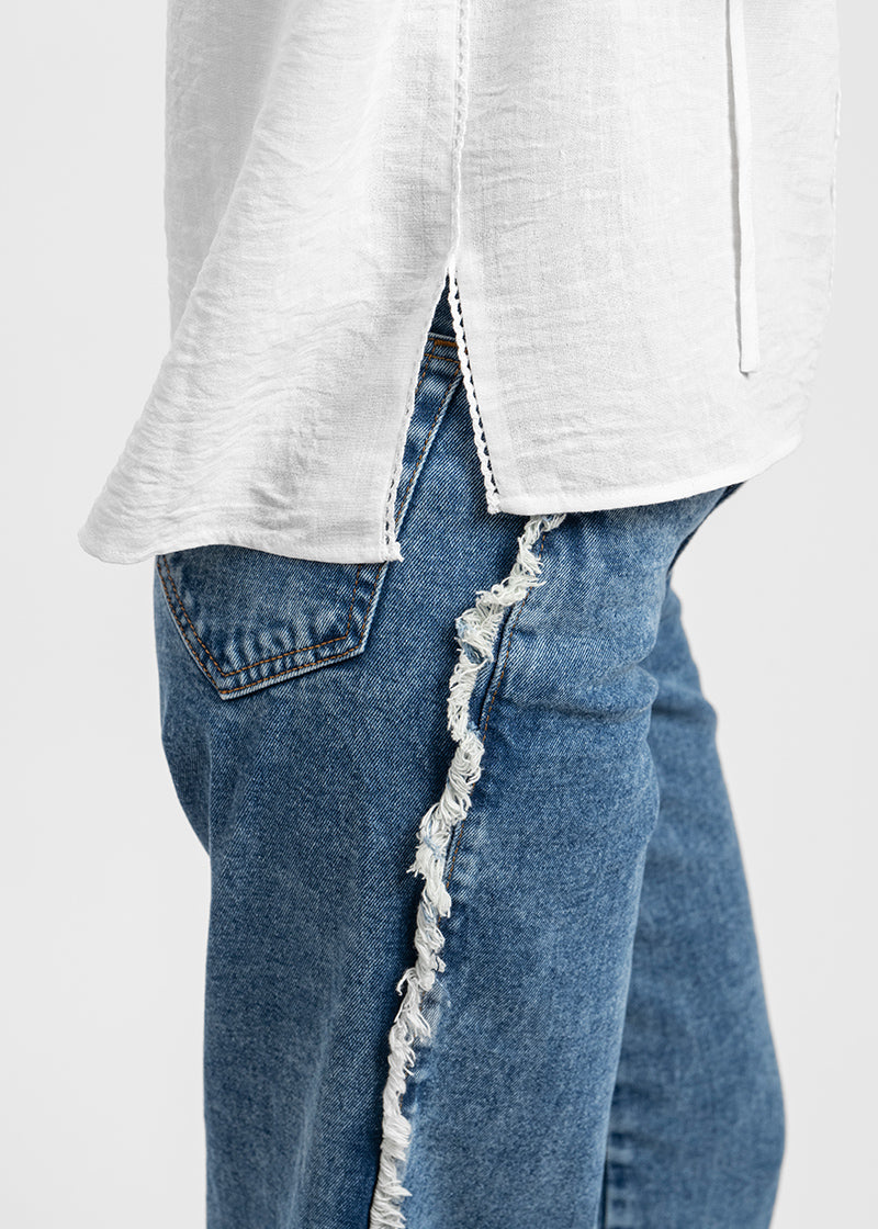 BLUSA FLOR blanco
