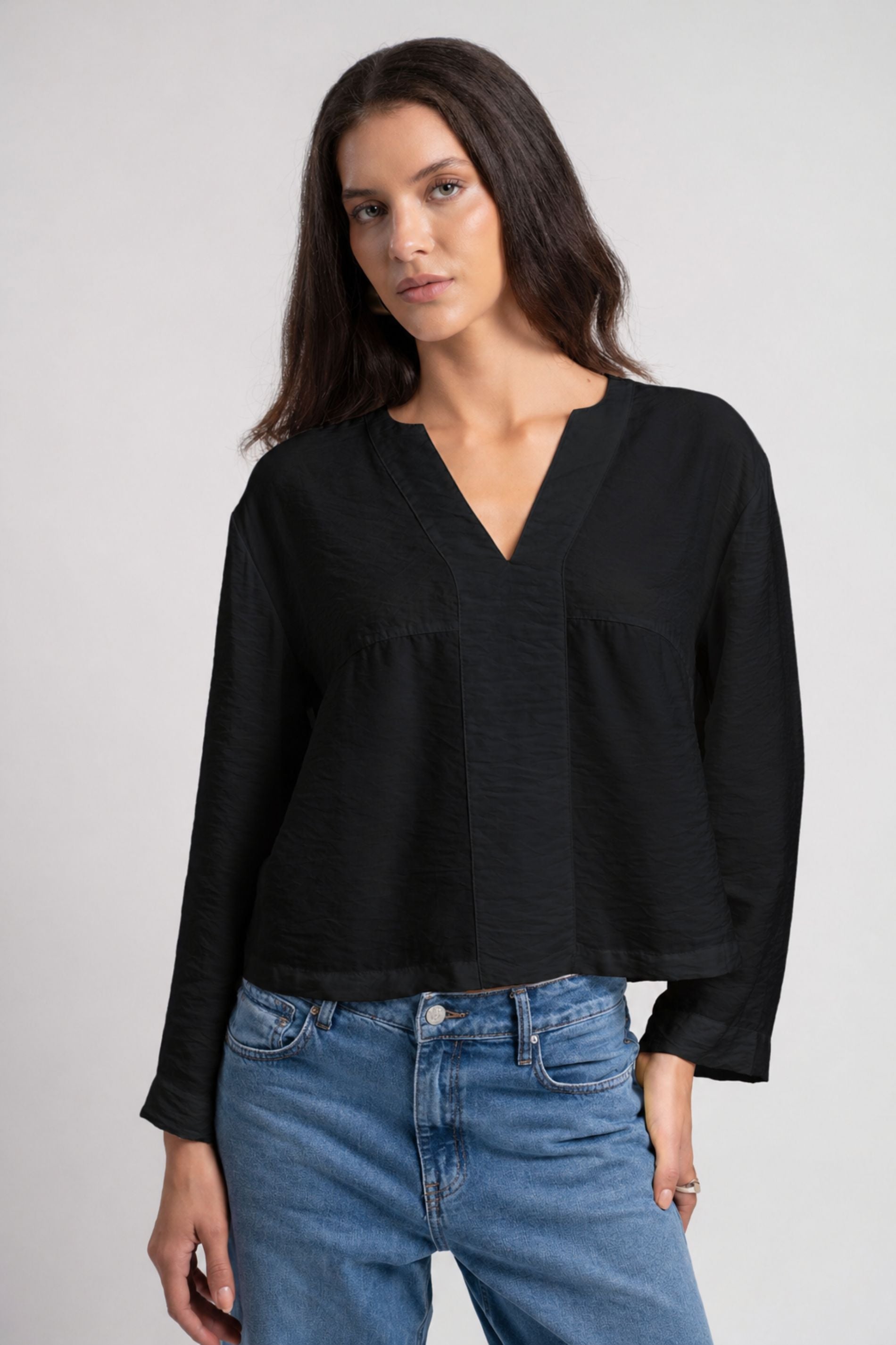 BLUSA AKIRA negro